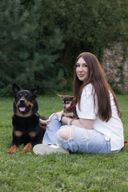 Изображение волонтёра Екатерина Спрогис из приюта для бездомных животных (собаки), расположенному в Москве и Московской области